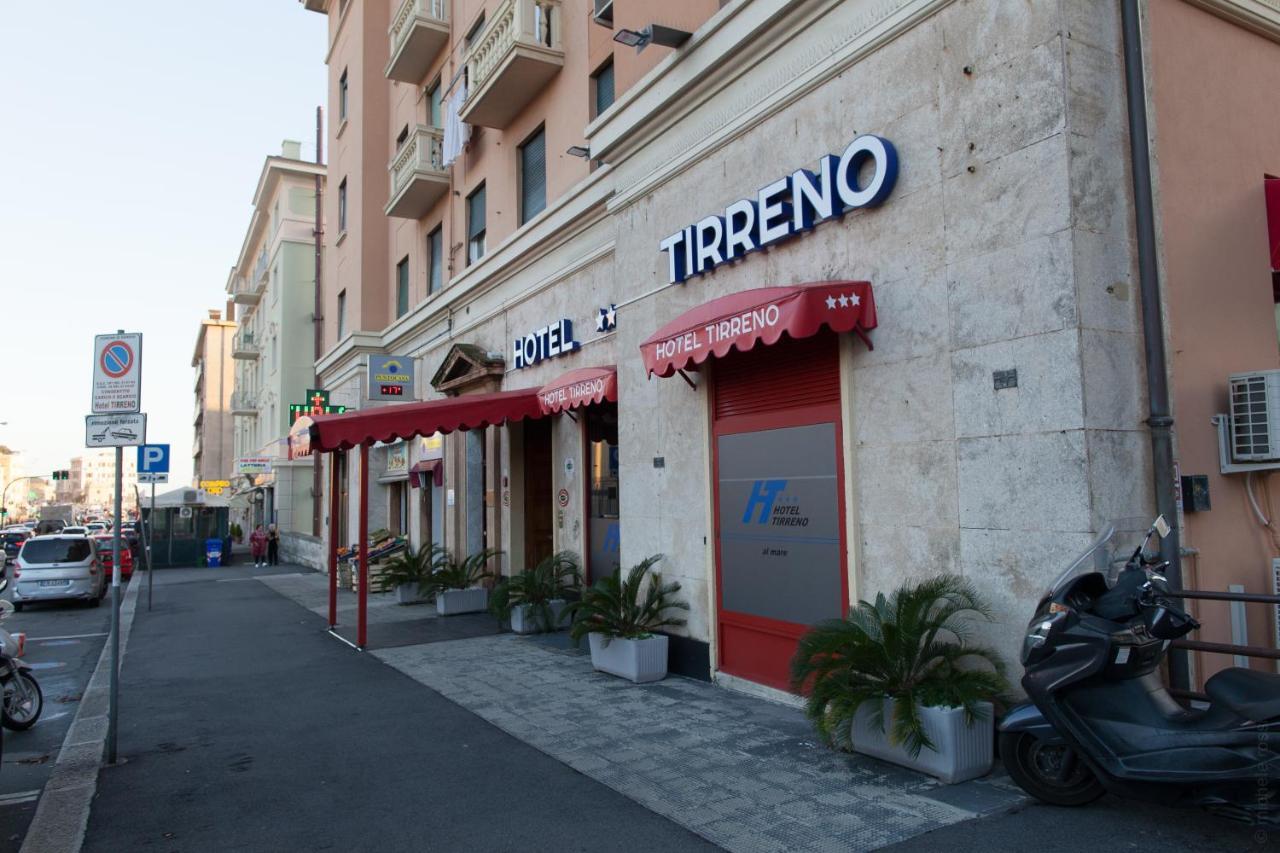 Hotel Tirreno เจนัว ภายนอก รูปภาพ