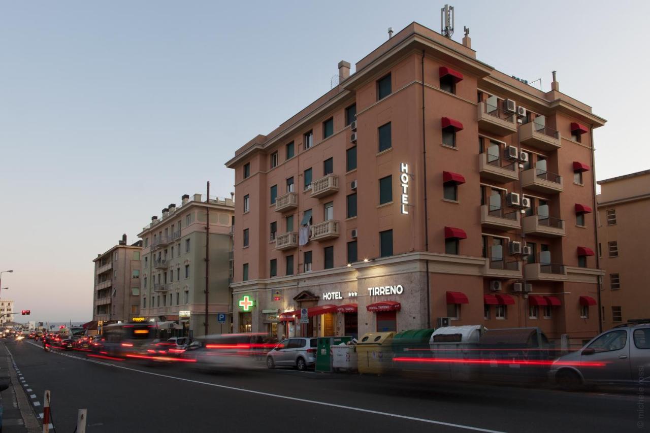 Hotel Tirreno เจนัว ภายนอก รูปภาพ